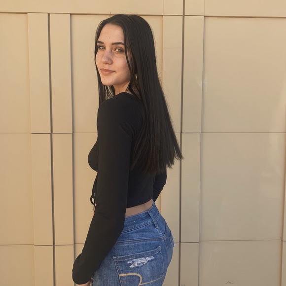 CORA TOP - Picture 2 of 8